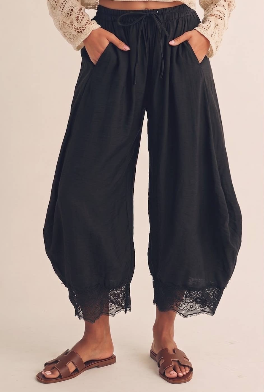 Boho Lace Trim Barrel Balloon Pants-Black