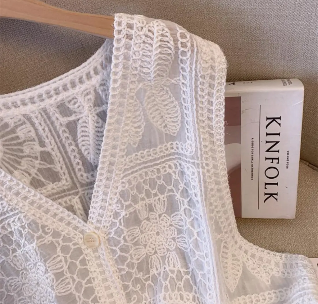 Bohemian Crochet Sleeveless Vest-beige