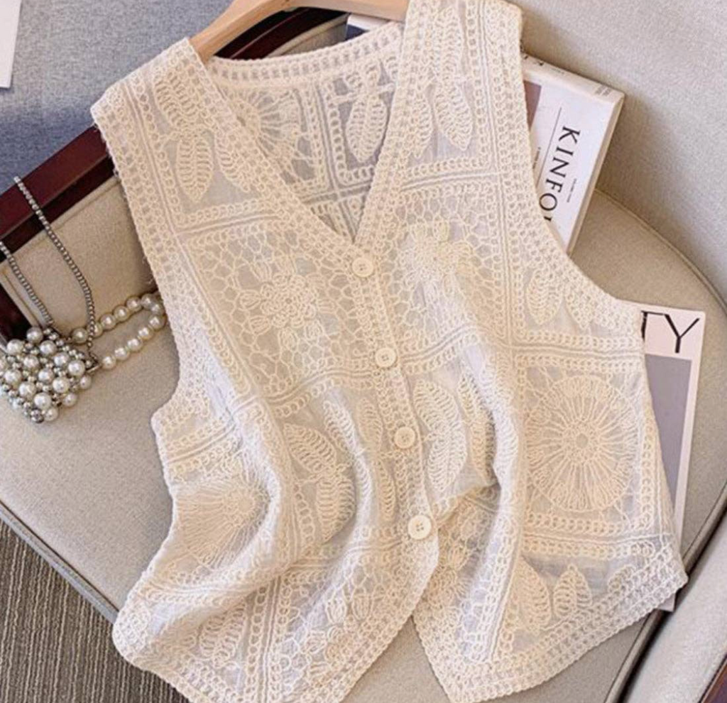 Bohemian Crochet Sleeveless Vest-beige