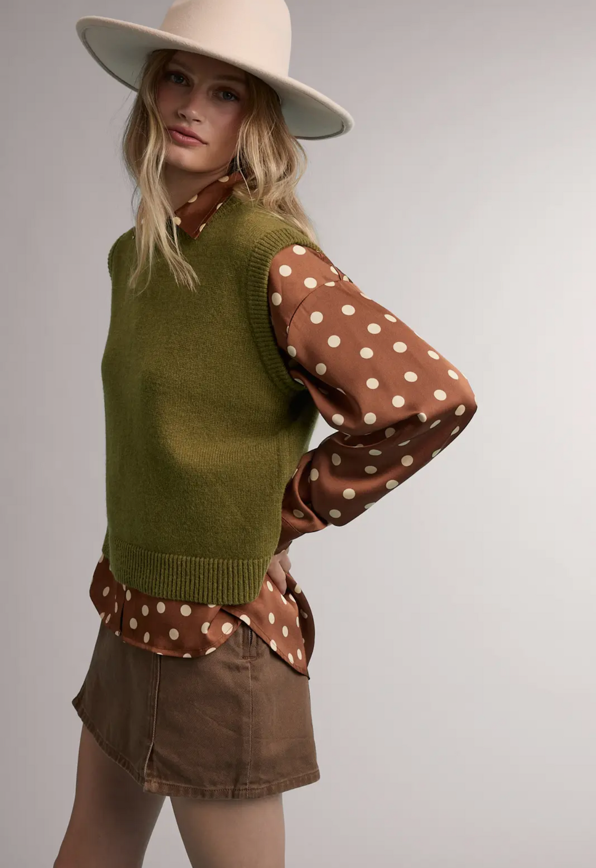 Relaxed Crop Sweater Vest