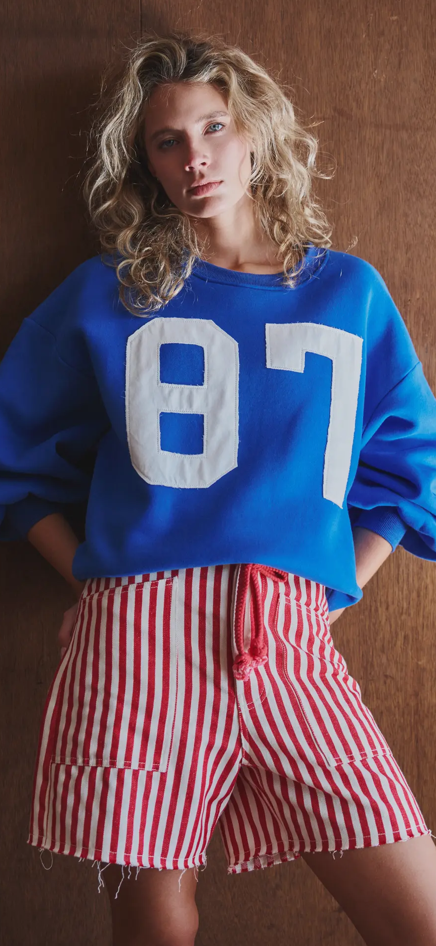 87 Graphic Balloon Sleeve Oversized Sweatshirt