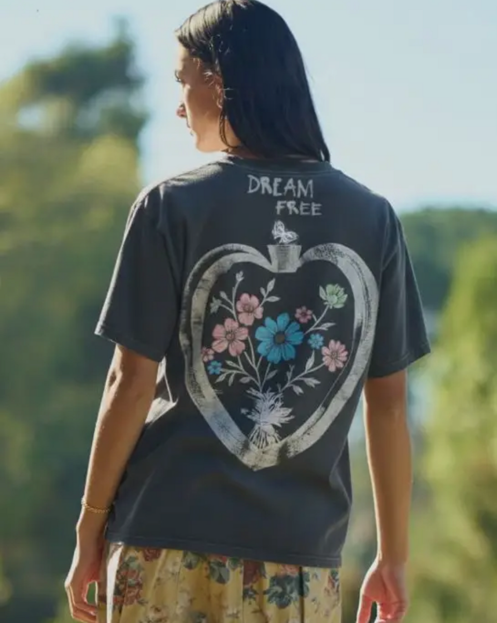 Dream Free Floral Graphic Mineral Washed Tee