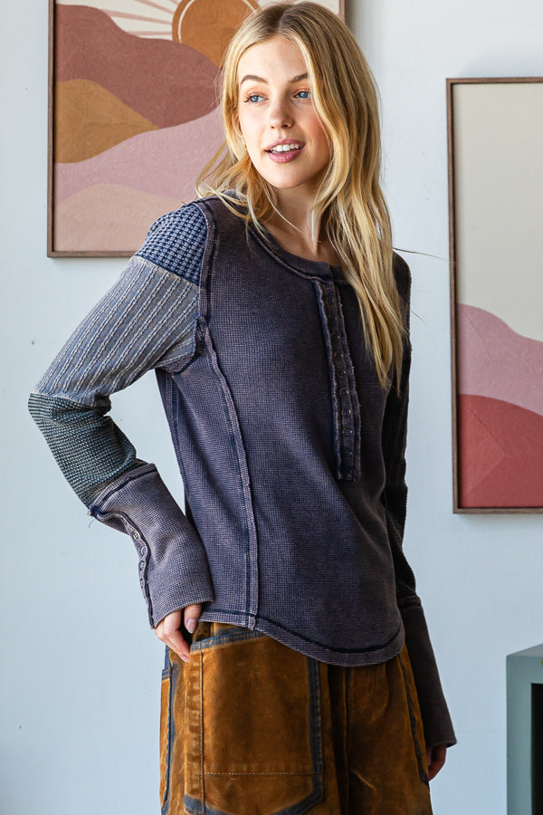 Washed Textured Contrast Snap Button Cuffs Top