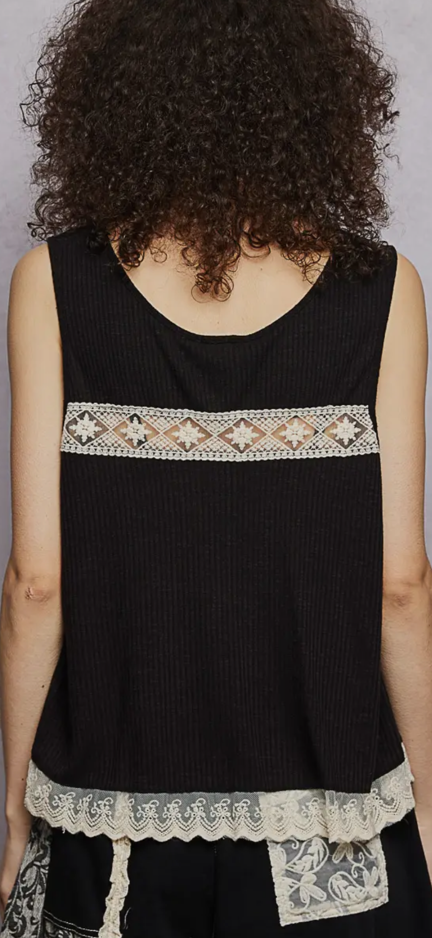 Metal Button Down Lace Trim Ruffle Round Neck Sleeveless Top