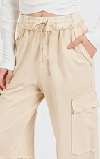 Mineral Wash Elastic Waist Cargo Wide Leg Pants