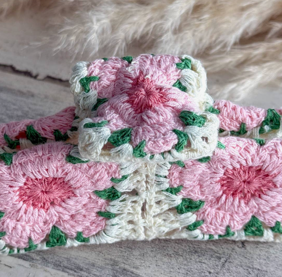 Flower Crochet Light Pink Hair Clip