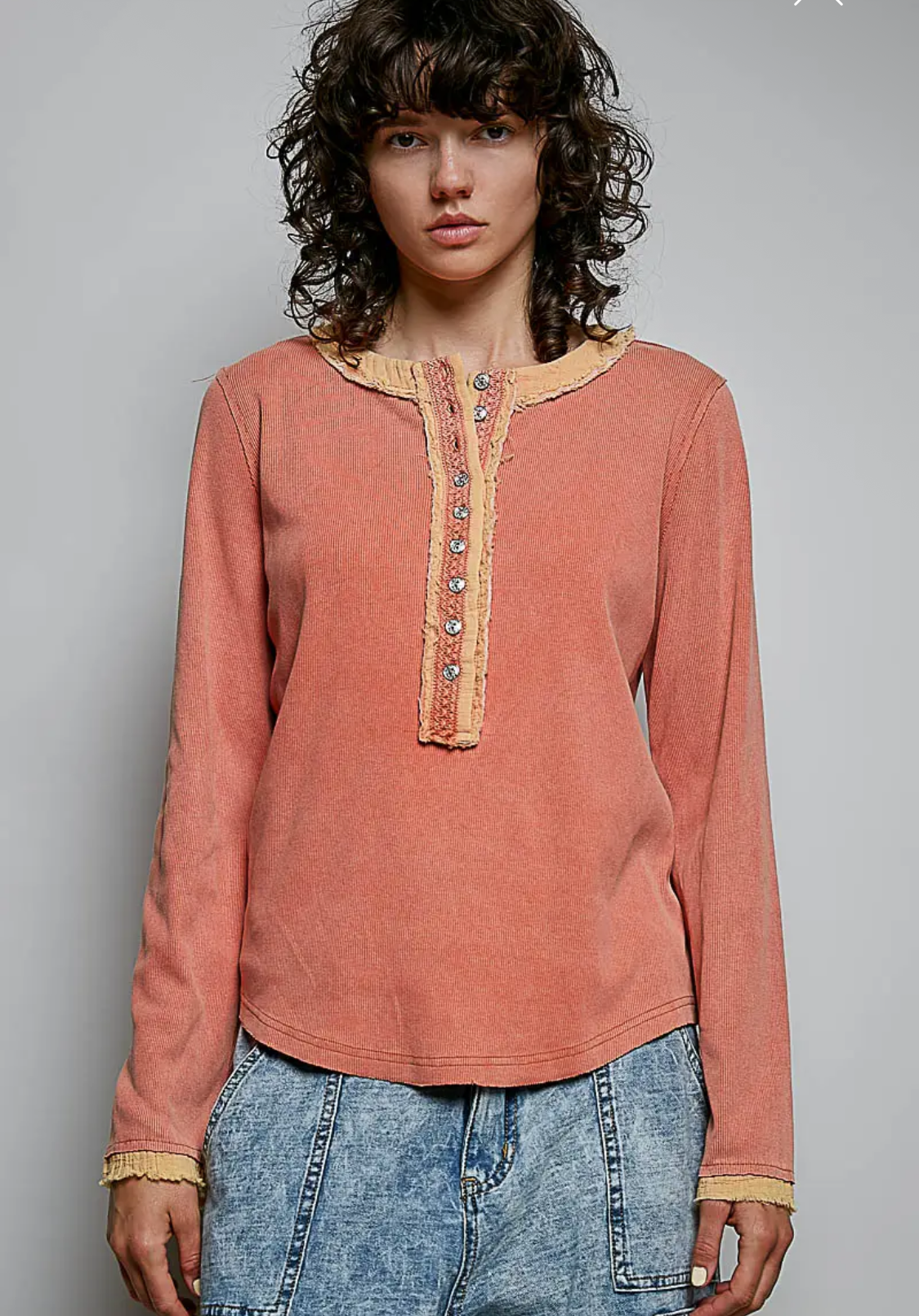 Solid Long Sleeve Round Neck Lace Trim Rib Knit Top-carrot