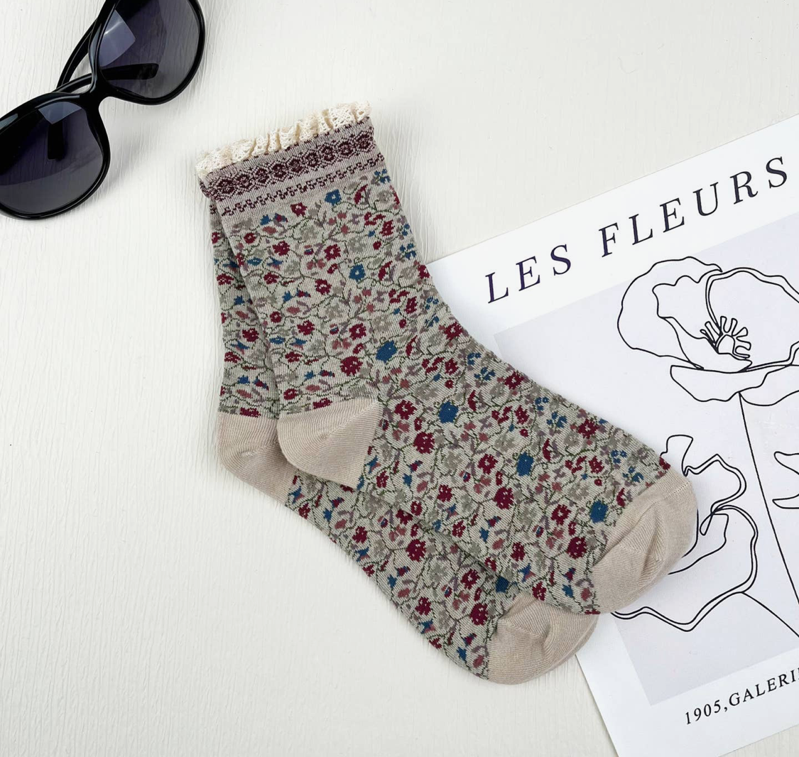 Retro Floral Colorblock Lace Mid-Calf Socks-khaki