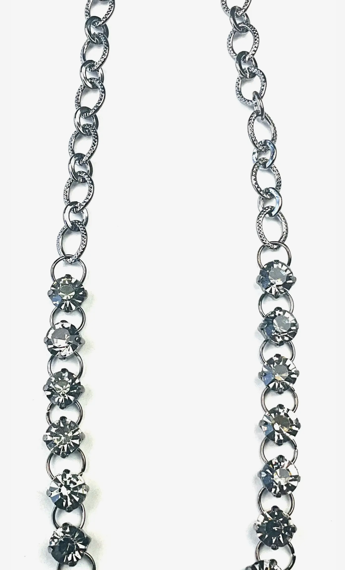 Bold Rhinestone Chain/Black Diamond Necklace