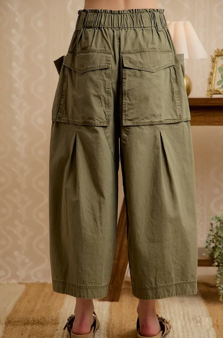Washed Cotton Oversized Pockets Wide Cargo Pants-vintage olive