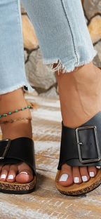 Solid Print Buckle Strap Flat Slippers-black