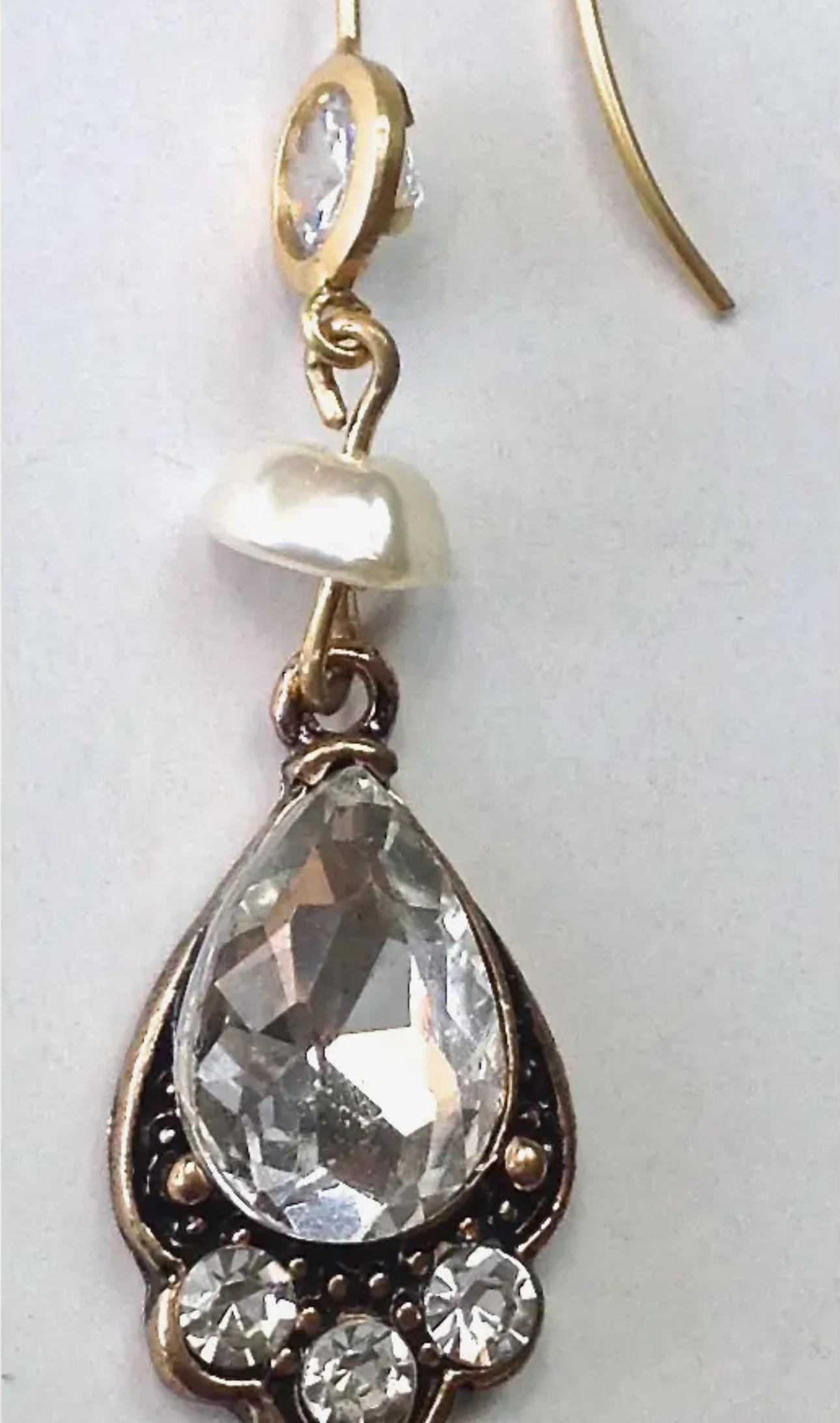 Earrings Rhinestone Drop w/Pearl on Hook